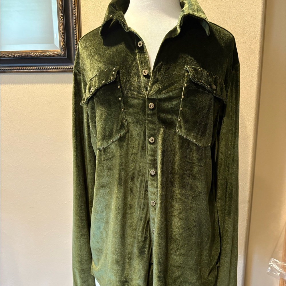 Women’s Olive Velvet Shirt